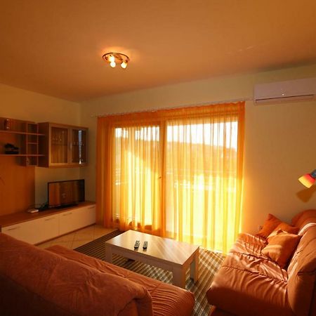 Apartment Dina Сило Экстерьер фото